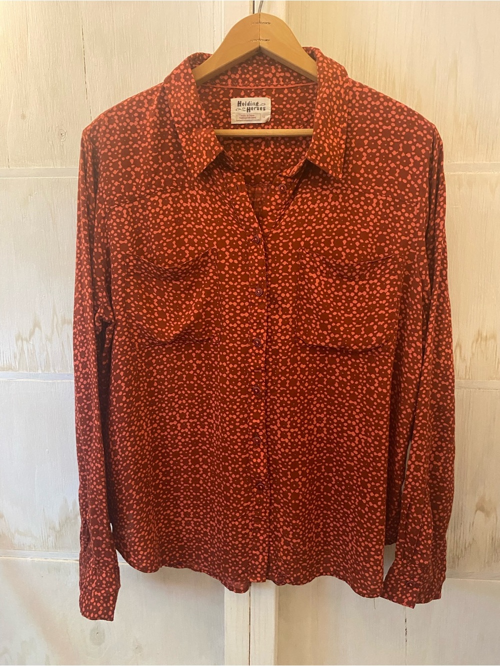 HOLDING HORSES Rust Red Floral Button-Down Shirt